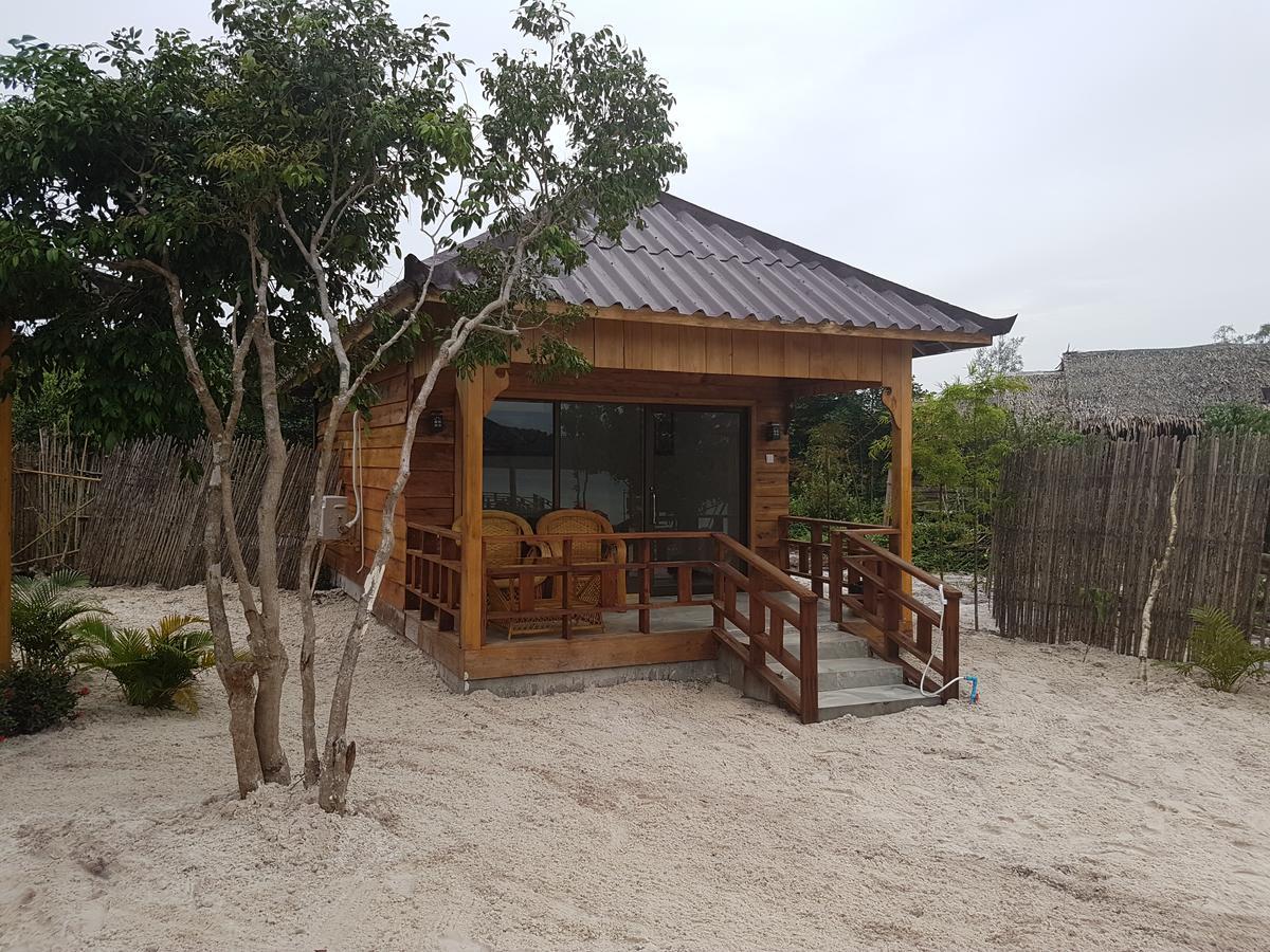 Sky Beach Resort Koh Rong Sanloem Exterior photo