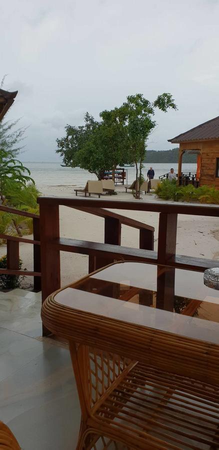Sky Beach Resort Koh Rong Sanloem Exterior photo